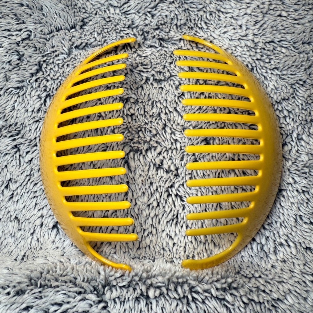 Vintage Goody 80s Retro Goody Tzer Set of 2 Lg Yellow Interlocking Hair Combs